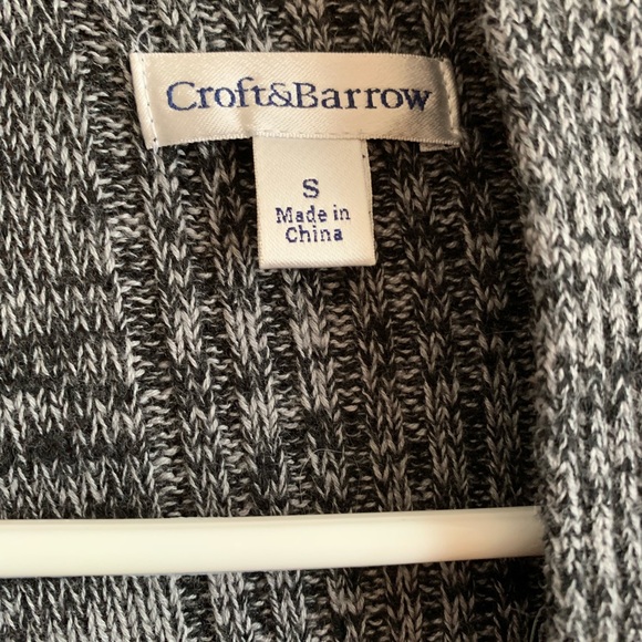 Sweater - Picture 2 of 2